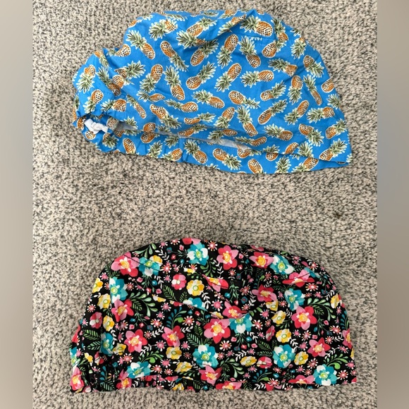 Scrub caps - Picture 1 of 5